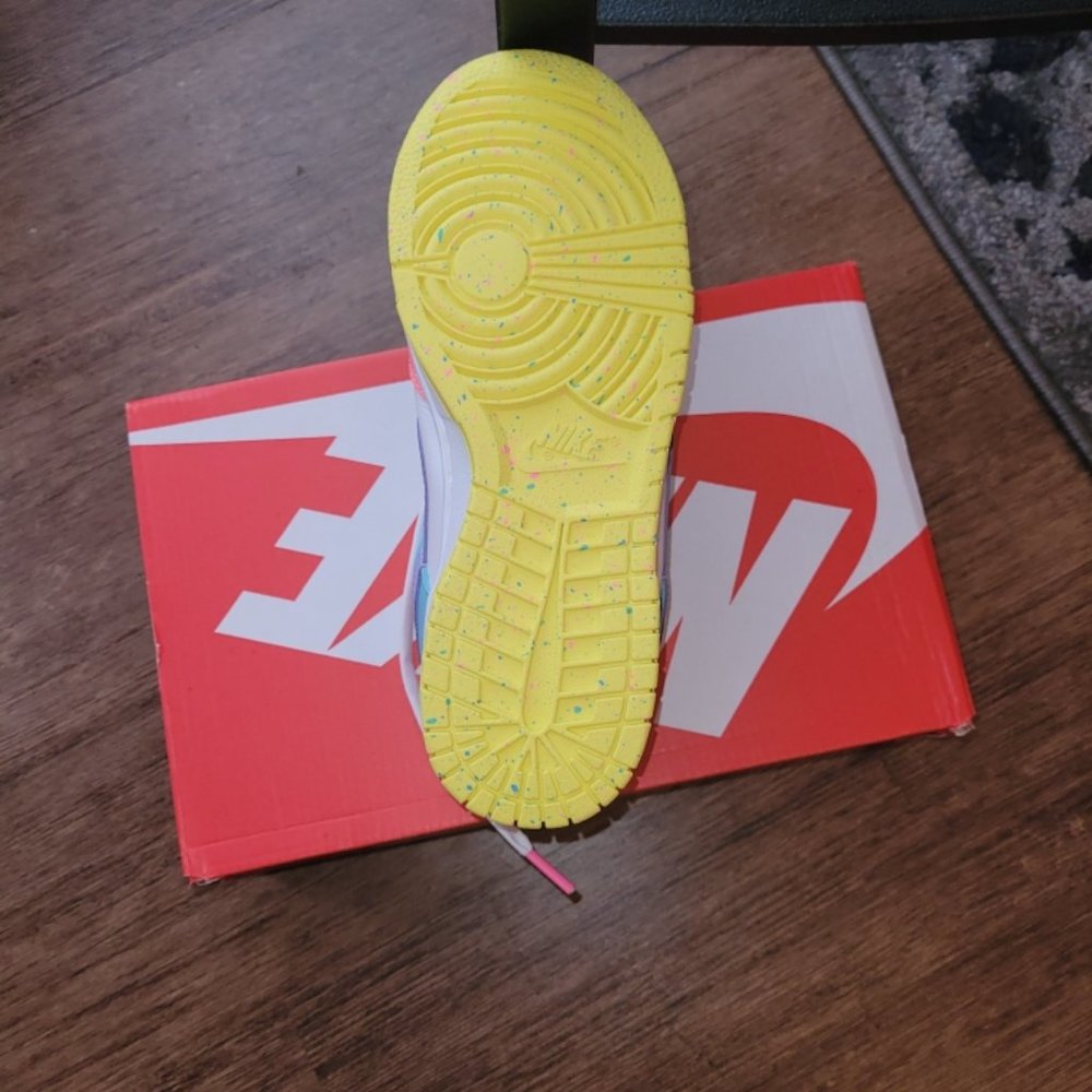 Nike